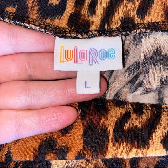 LuLaRoe Women's Leopard Print Elastic Waist Skirt Size Large - Picture 5 of 7